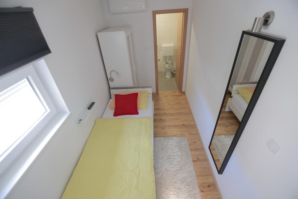 Rooms Butkovic Ζάγκρεμπ Εξωτερικό φωτογραφία
